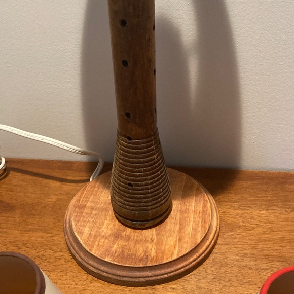 hand crafted antique spool lamp with five changeable shades rustic primitive - Picture 3 of 9